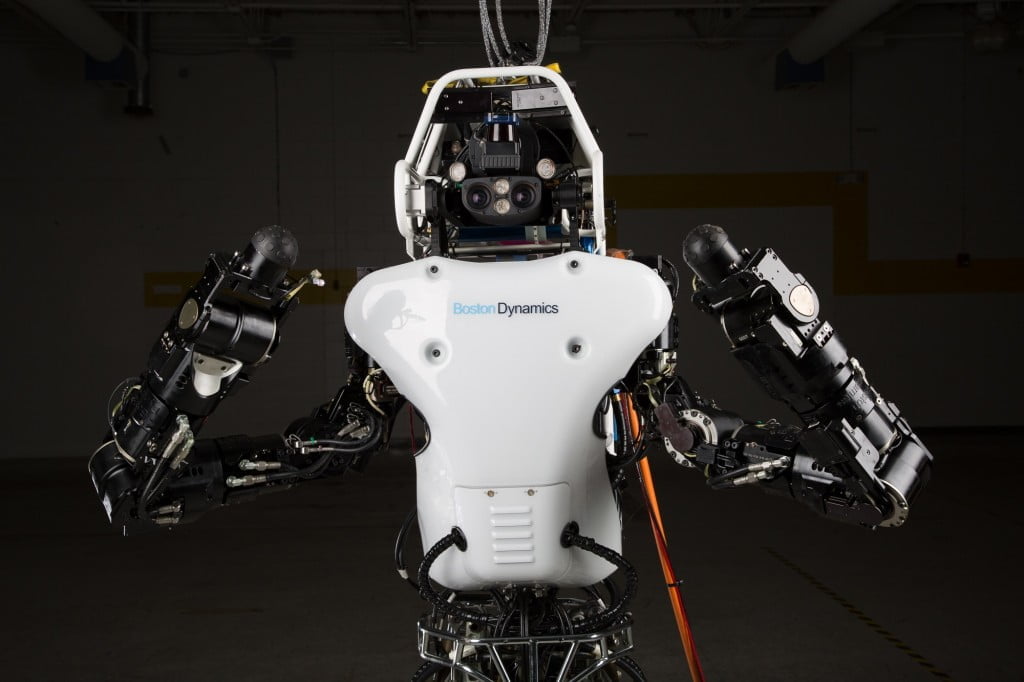 DARPA-Atlas-Robot-Sheds-Its-Cables-Runs-Free-Video-470698-2